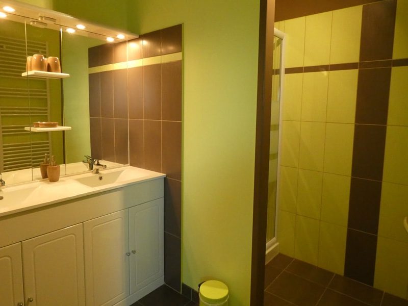 ch_4_gite_charme_salle_de_bain-min